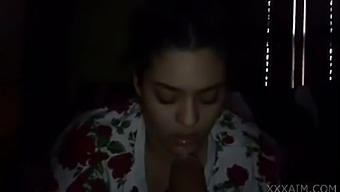 Interracial Porno Med En Arabisk Pige, Der Sutter En Stor Penis