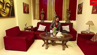 Vợ Của Bác Sĩ Và Con Trai Kế Tham Gia Vào Hành Động Tình Dục Trong Khi Mẹ Đang Ngủ
