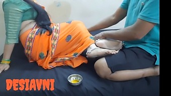 Indisk Avni Giver Sensuel Rubdown